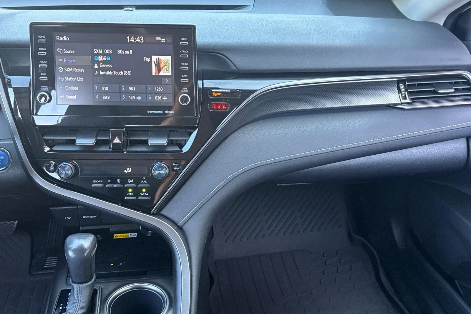 Certified 2022 Toyota Camry XSE FWD image 28