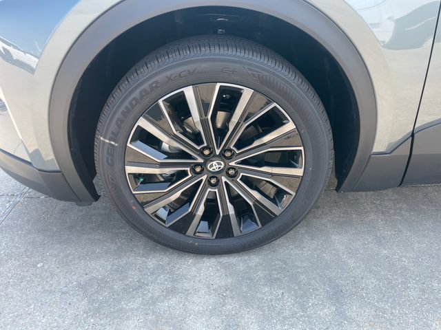 New 2026 Toyota C-HR AWD/4WD image 29