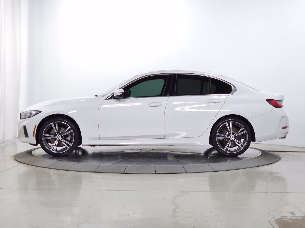 Certified 2024 BMW 330i xDrive Sedan w/ Premium Package AWD/4WD image 5