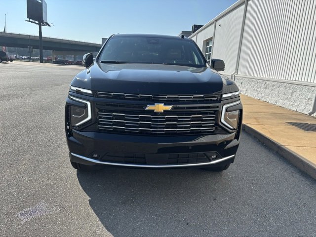 New 2026 Chevrolet Suburban High Country w/ Sun And Tow Package image 8