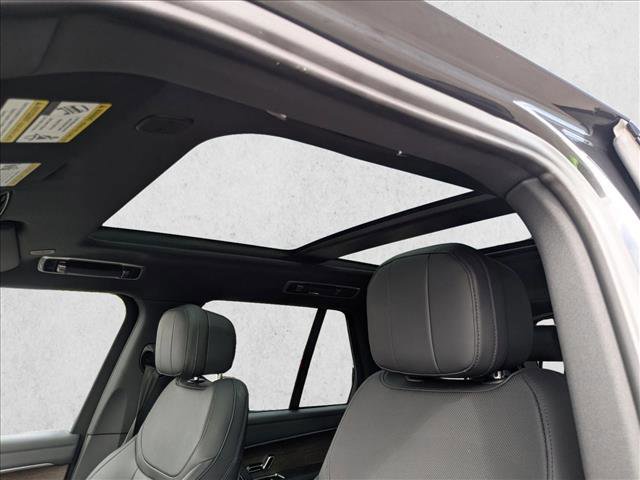 Certified 2023 Land Rover Range Rover SE AWD/4WD image 16