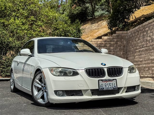 Used 2010 BMW 335i Convertible RWD image 4