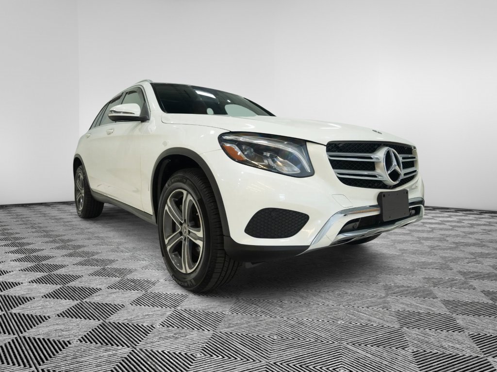 Used 2018 Mercedes-Benz GLC 300 4MATIC image 7