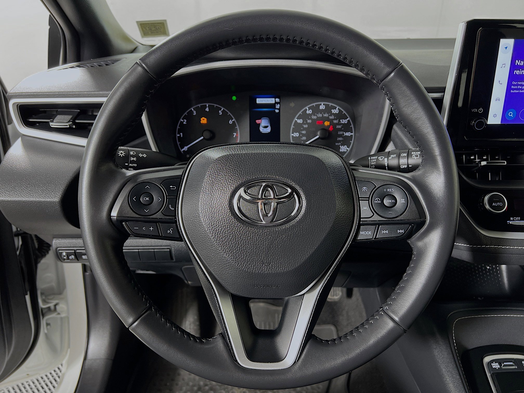 Certified 2025 Toyota Corolla SE image 12