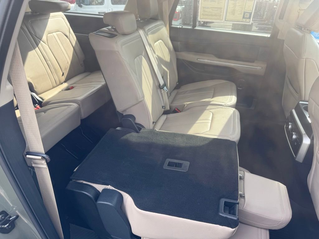 Used 2024 Ford Expedition Max Limited w/ Excursion Package AWD/4WD image 60