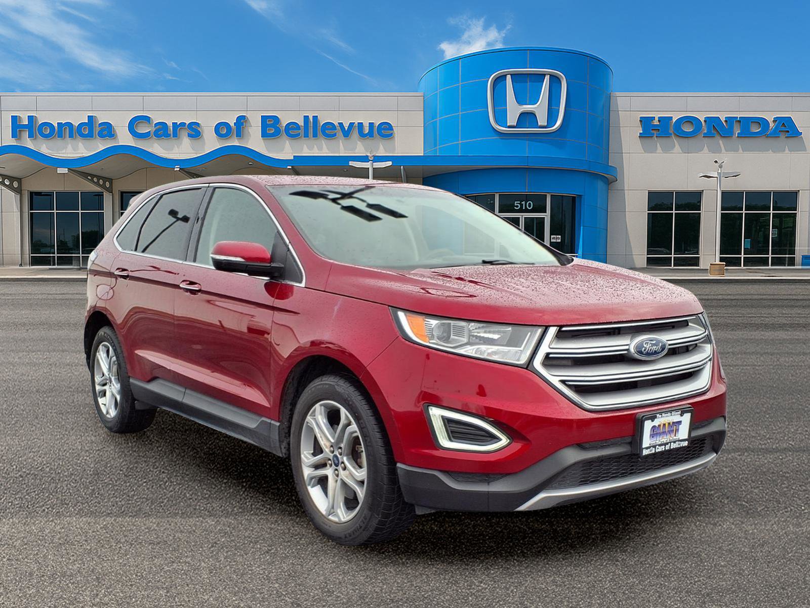 Used 2018 Ford Edge Titanium w/ Technology Package image 11