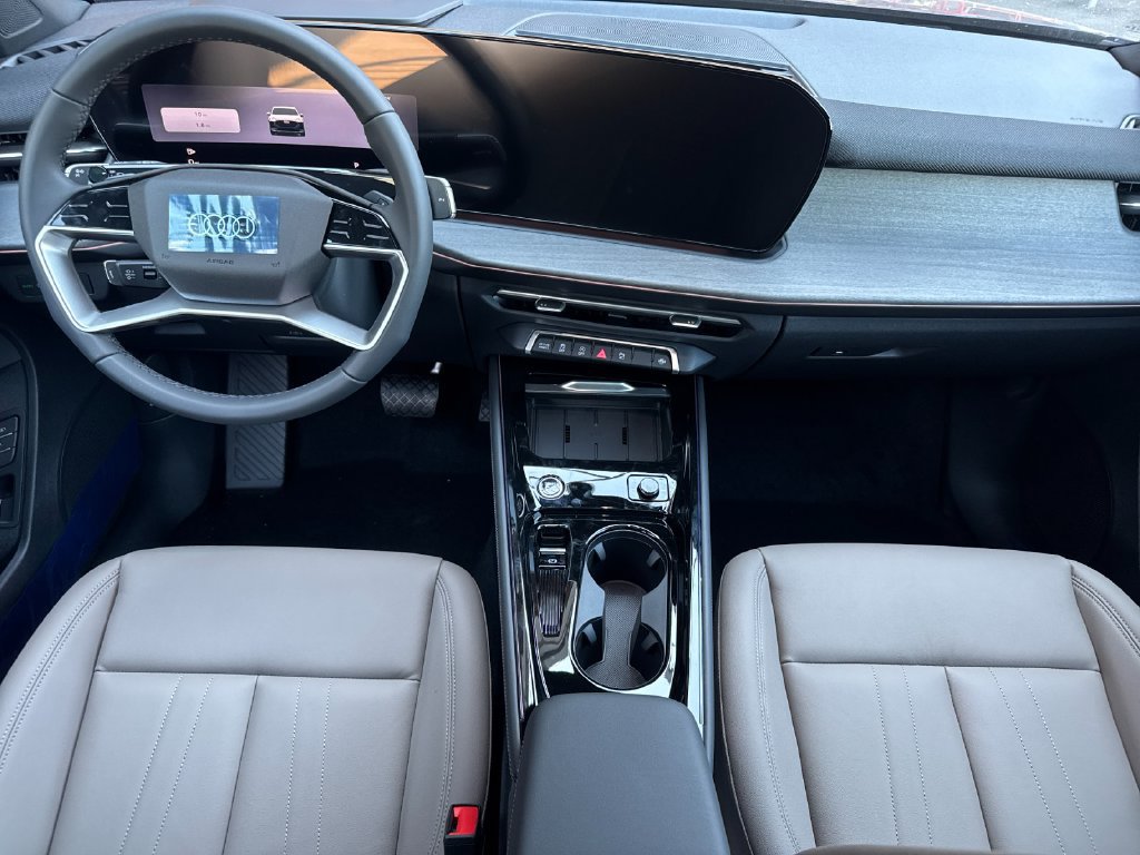 New 2026 Audi Q3 quattro 2.0T AWD/4WD image 14