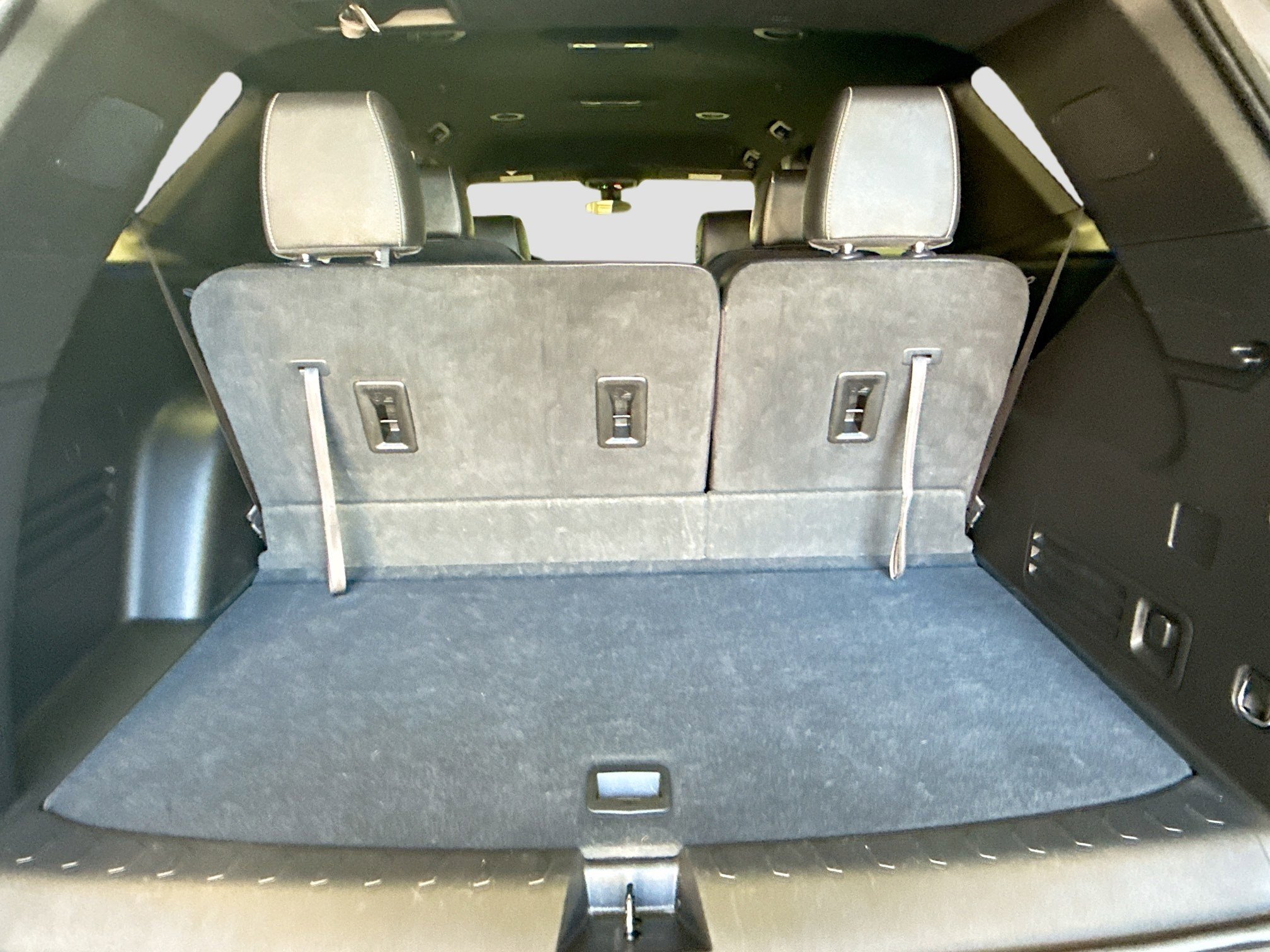 Used 2023 Chevrolet Traverse LT image 18