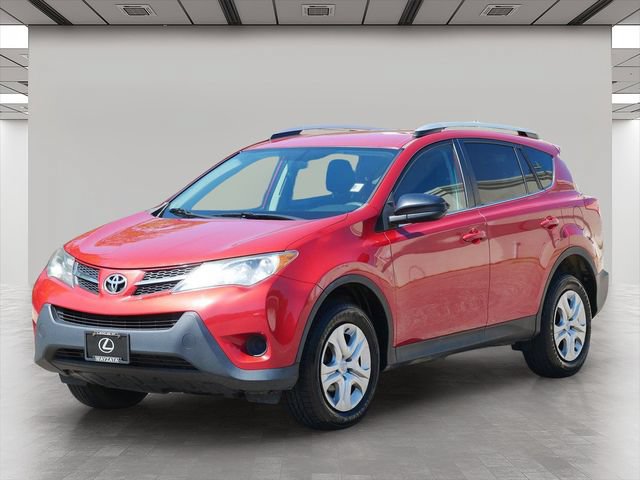 Used 2014 Toyota RAV4 LE AWD/4WD image 2