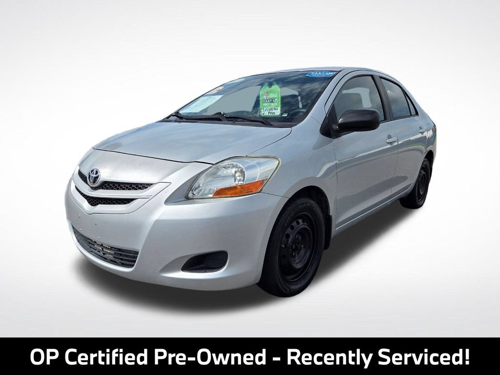 Used 2008 Toyota Yaris Sedan w/ Convenience Pkg FWD image 3