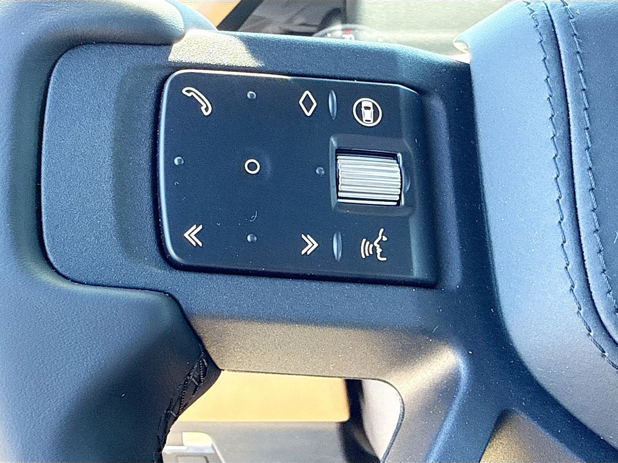 New 2026 Land Rover Defender 130 X AWD/4WD image 37