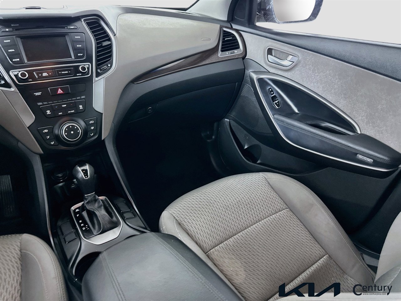 Used 2018 Hyundai Santa Fe Sport w/ Cargo Package FWD image 21