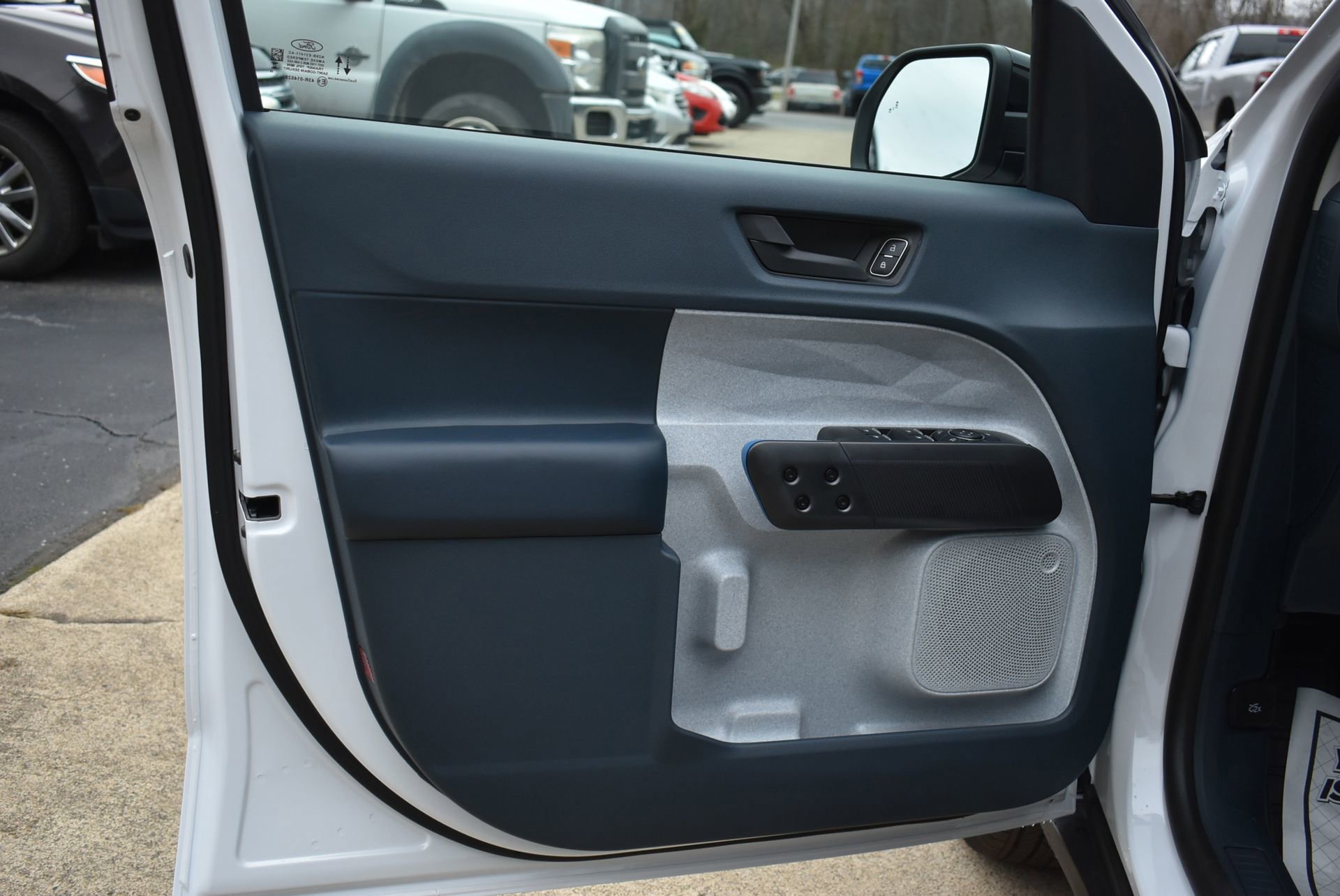 New 2025 Ford Maverick XLT w/ Equipment Group 301A image 11