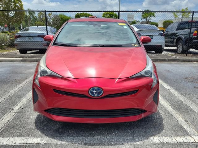 Used 2017 Toyota Prius Three FWD image 2