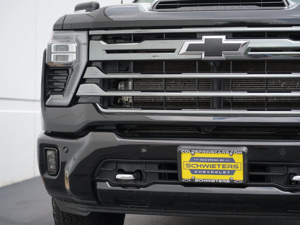 Certified 2024 Chevrolet Silverado 3500 High Country w/ High Country Premium Package AWD/4WD image 10