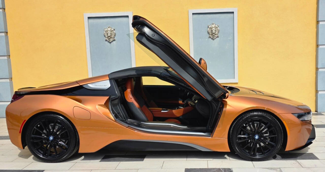 Used 2019 BMW i8 Roadster image 14