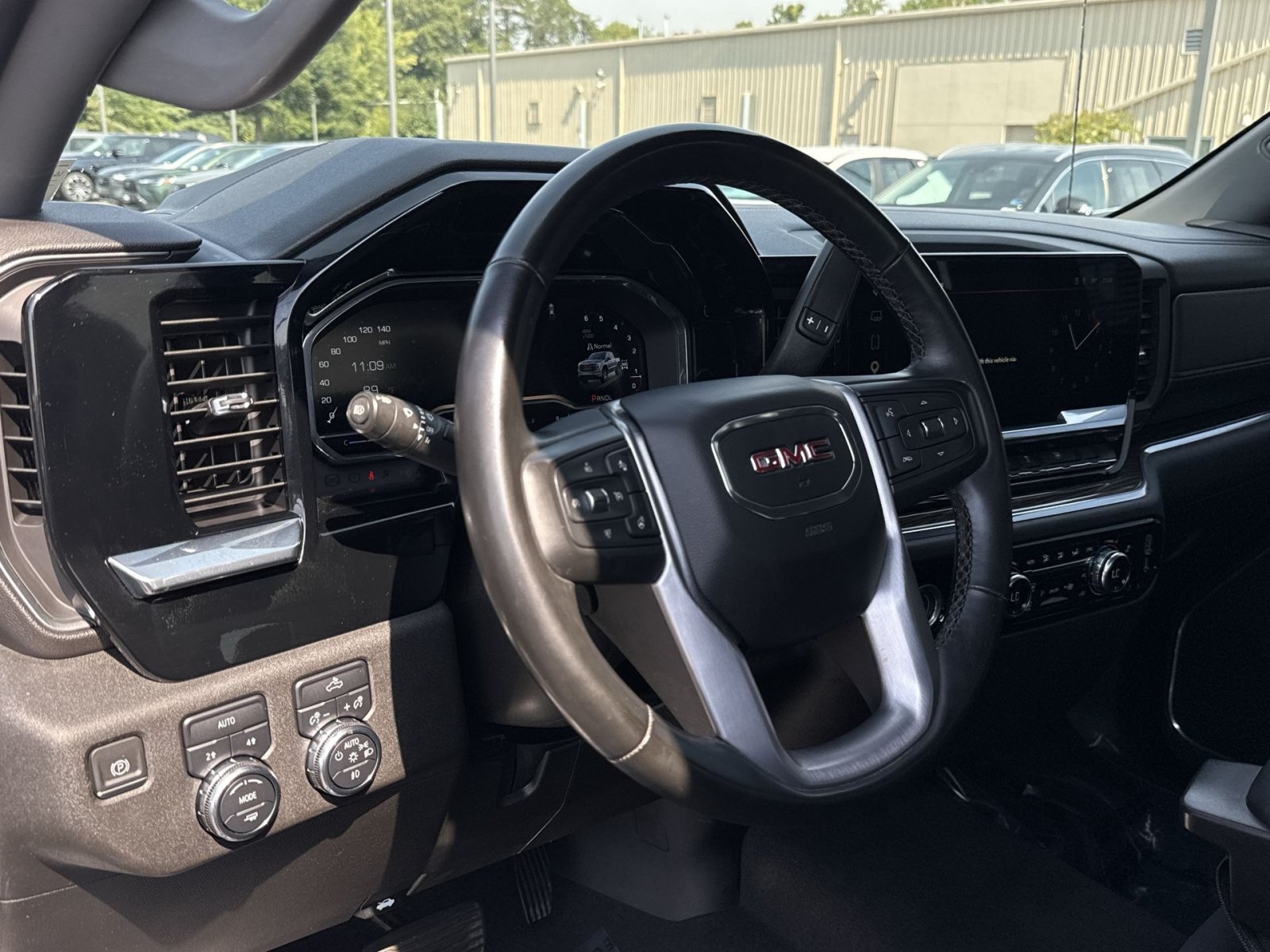 Used 2023 GMC Sierra 1500 Elevation AWD/4WD image 16