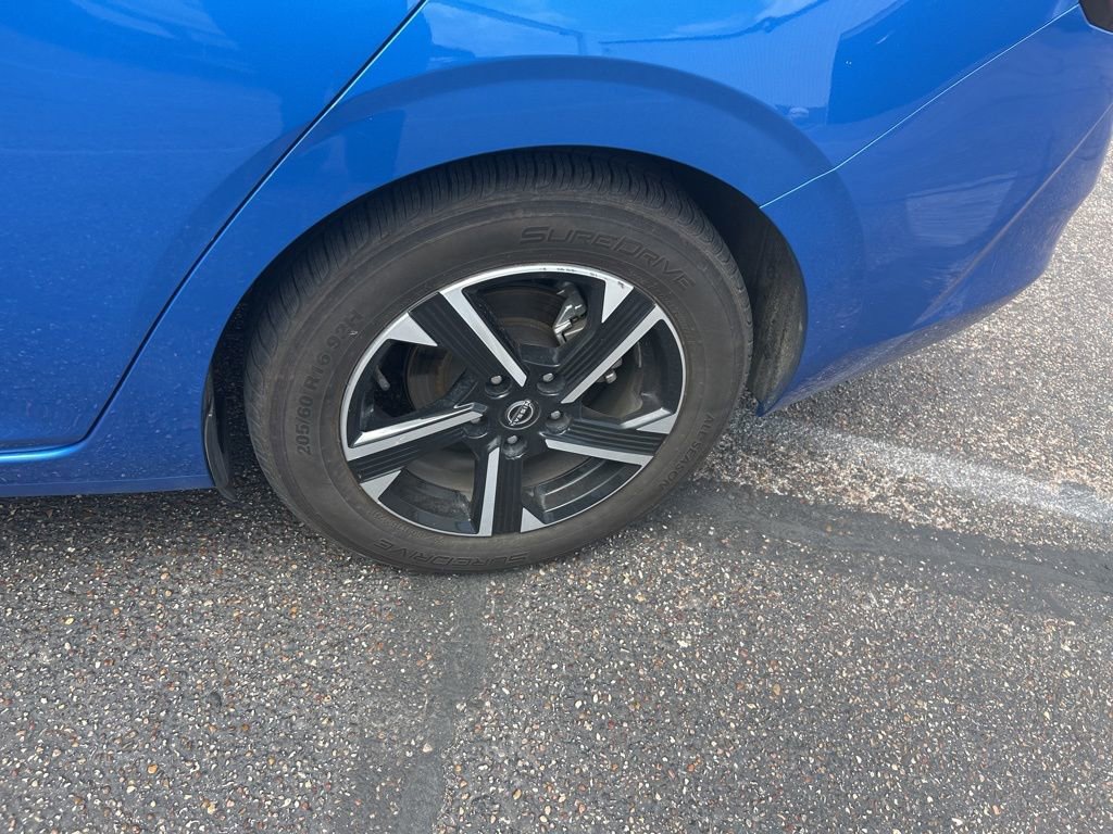 Used 2024 Nissan Sentra SV FWD image 7