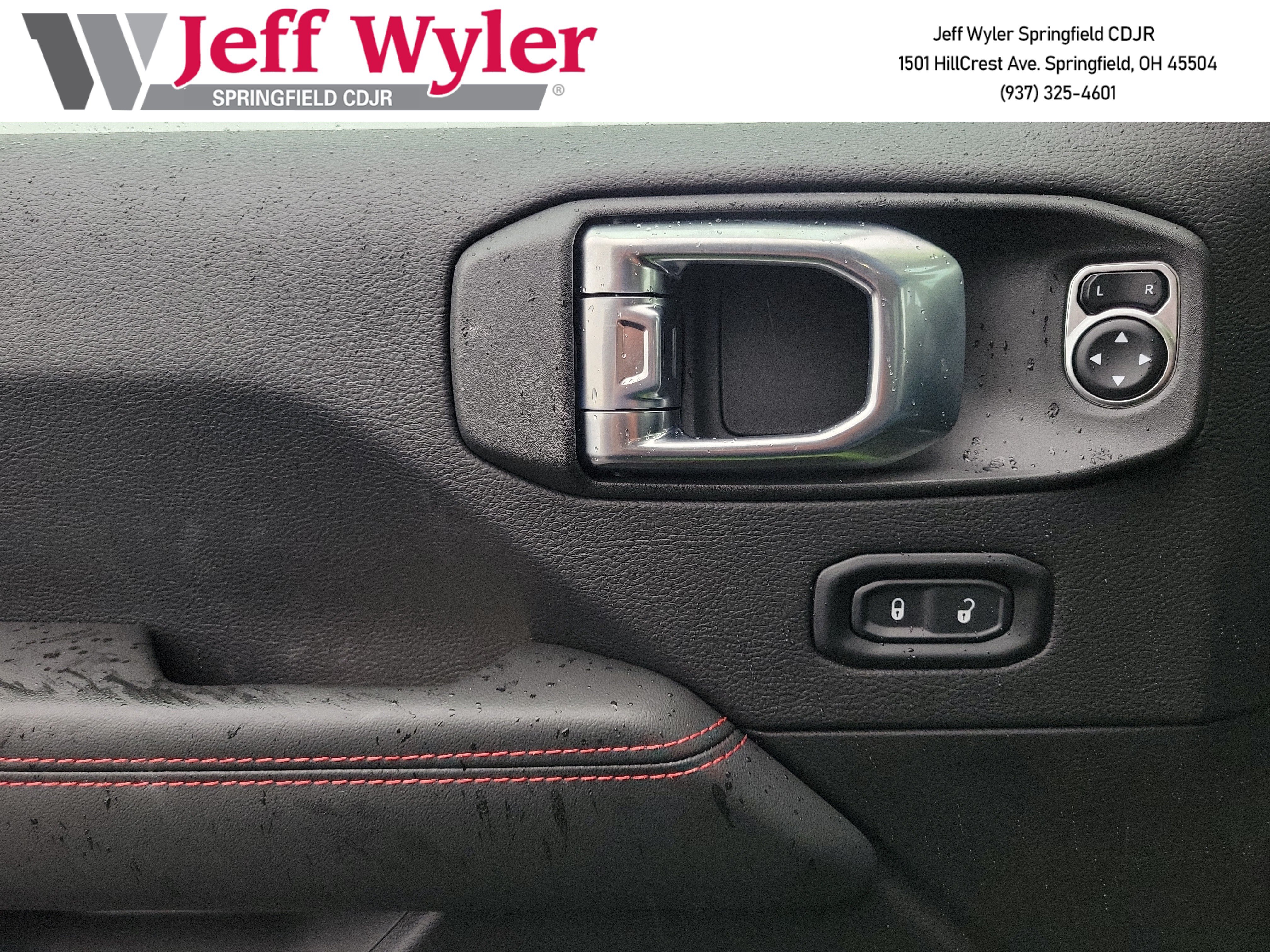New 2026 Jeep Wrangler Unlimited Rubicon AWD/4WD image 14