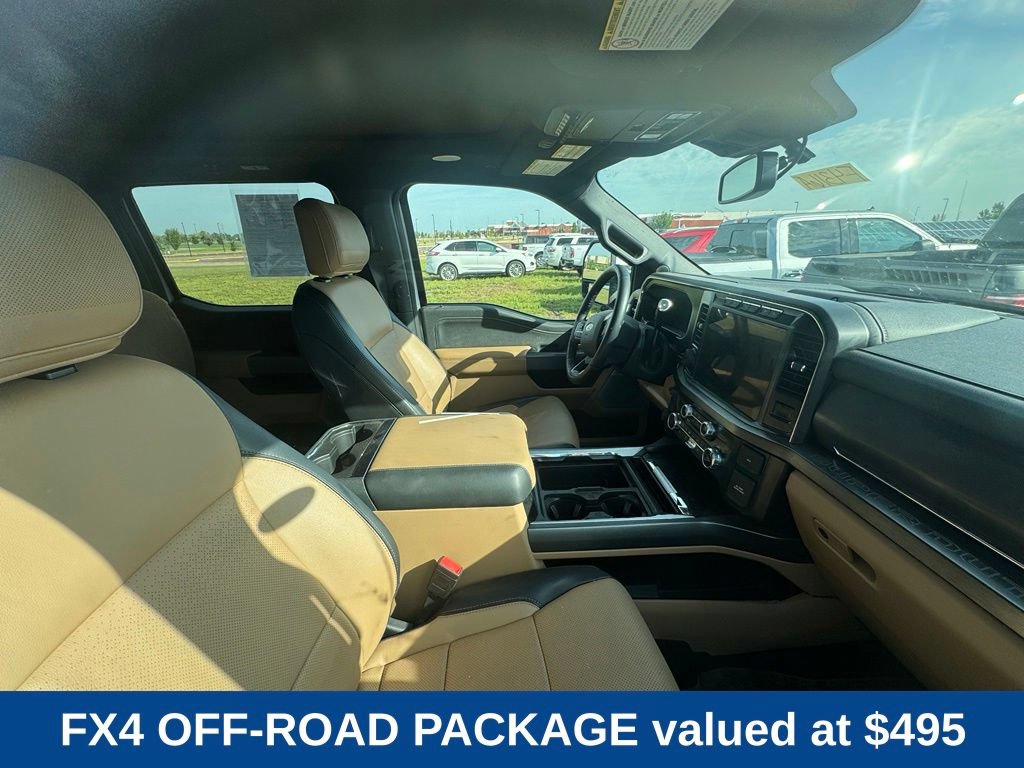Used 2023 Ford F350 Lariat w/ Lariat Ultimate Package AWD/4WD image 8