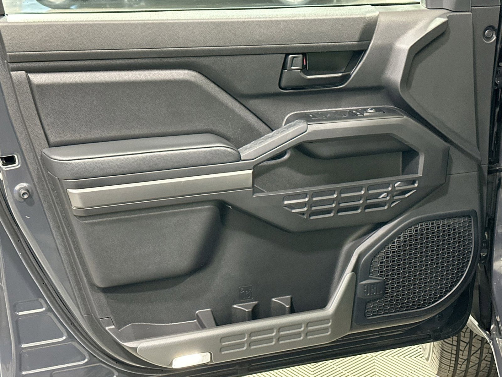 Used 2024 Toyota Tacoma SR5 image 15