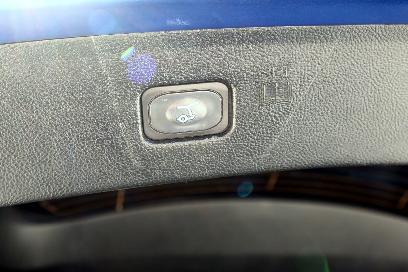 Used 2022 Ford Edge SEL w/ Convenience Package image 17