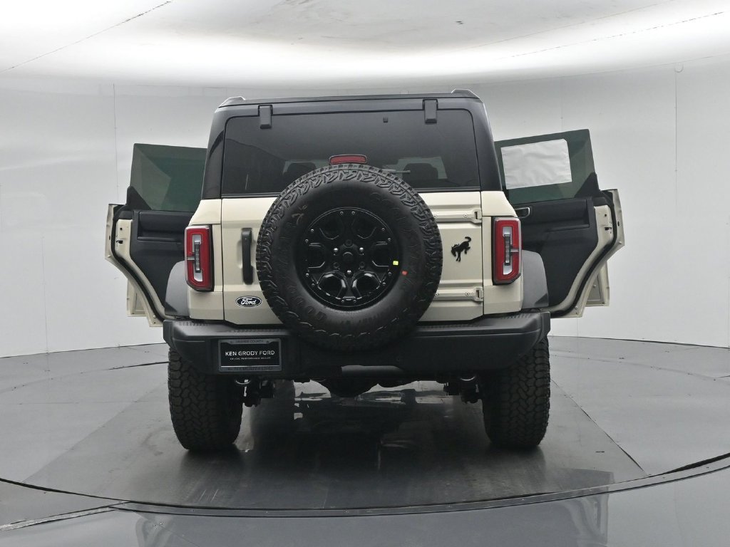 New 2026 Ford Bronco Badlands w/ Wildtrak Package AWD/4WD image 33