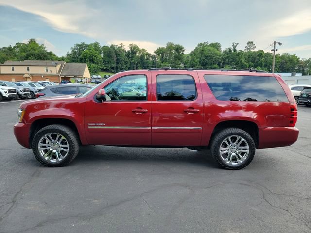 Used 2011 Chevrolet Suburban LT w/ Luxury Package image 4
