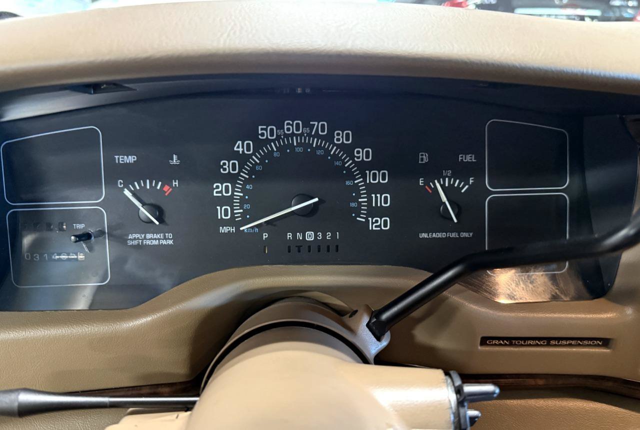 Used 1995 Buick Roadmaster Estate RWD image 89