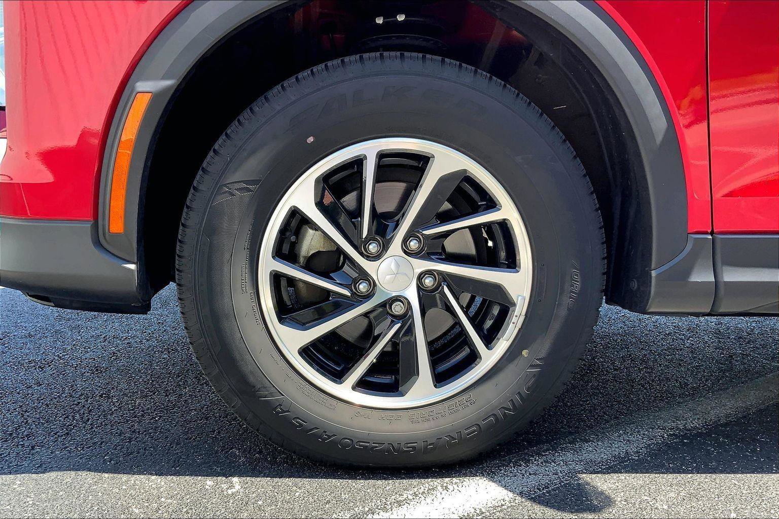 Used 2022 Mitsubishi Eclipse Cross ES AWD/4WD image 9