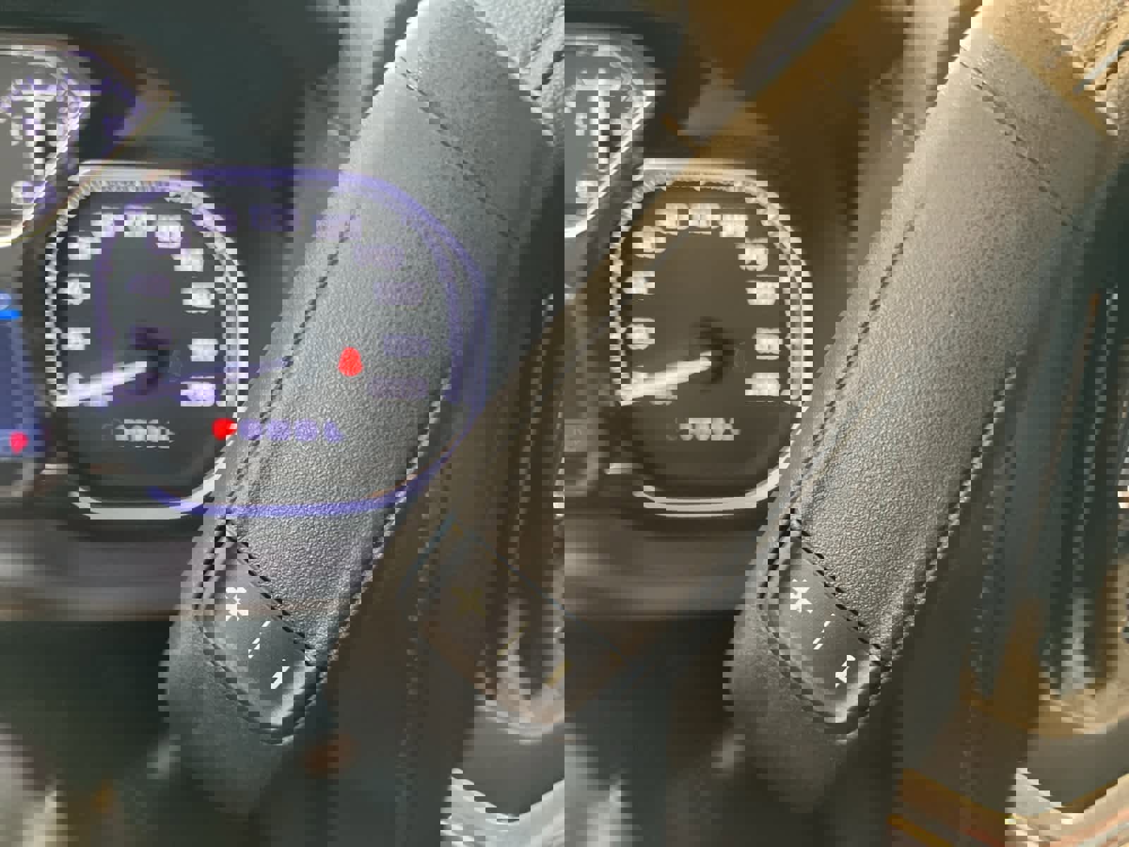 Used 2022 GMC Sierra 2500 SLT w/ SLT Preferred Package image 24