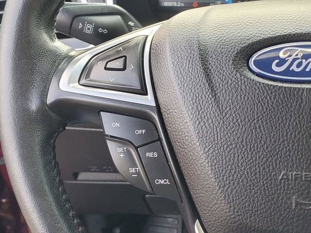 Used 2021 Ford Edge SEL image 18
