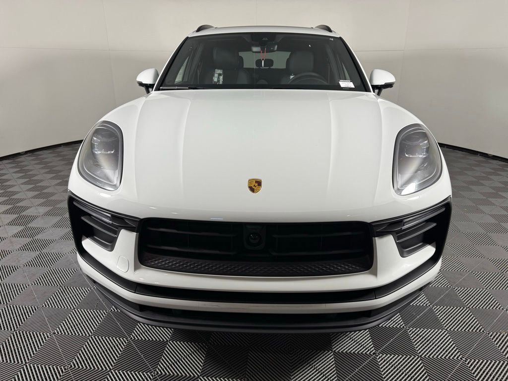 New 2026 Porsche Macan image 10