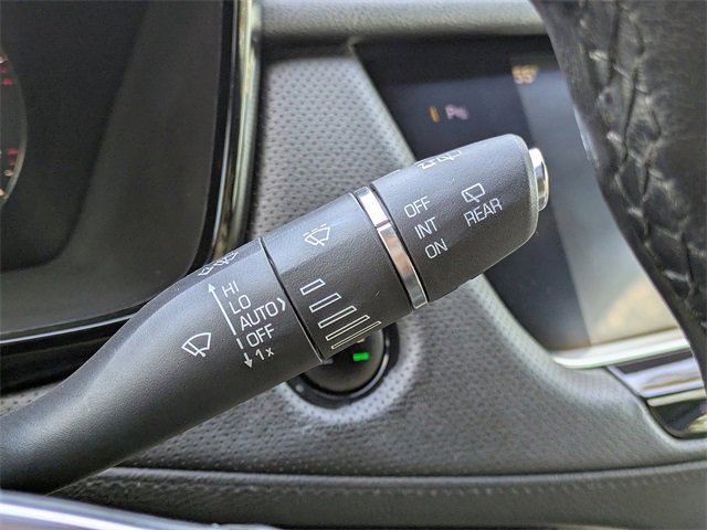 Used 2018 Cadillac XT5 Luxury w/ Driver Awareness Package image 31