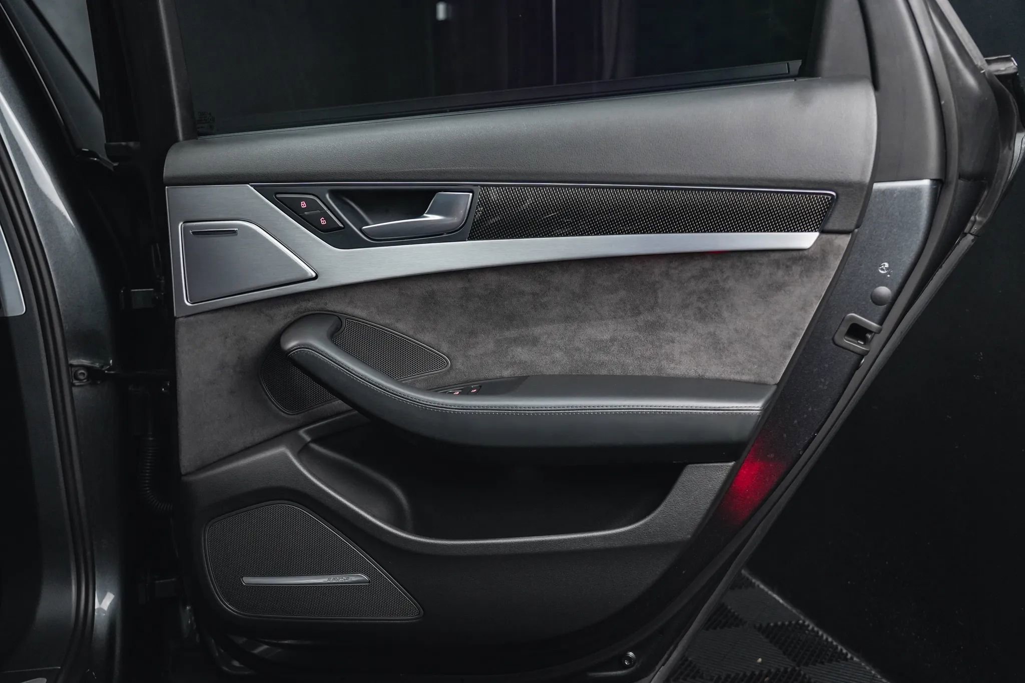 Used 2017 Audi S8 Plus image 49