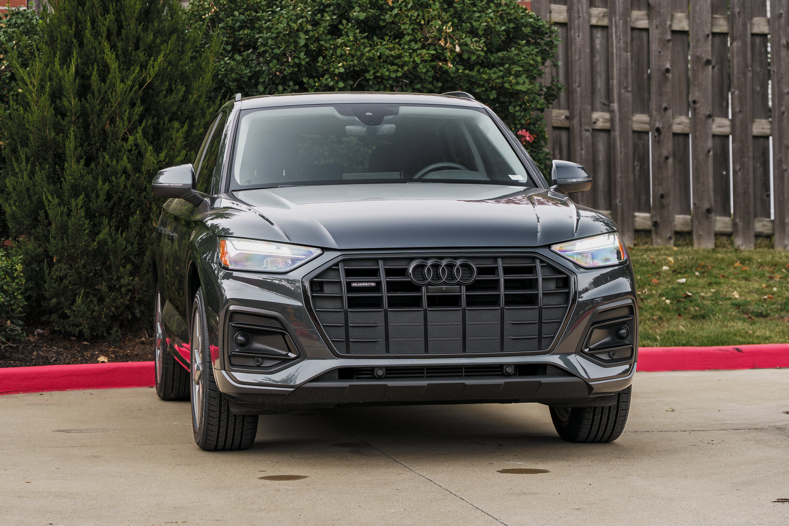 Used 2024 Audi Q5 2.0T Premium Plus w/ Premium Plus Package AWD/4WD image 2
