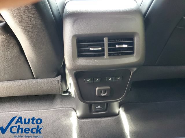 Used 2023 Chevrolet Equinox Premier FWD image 15