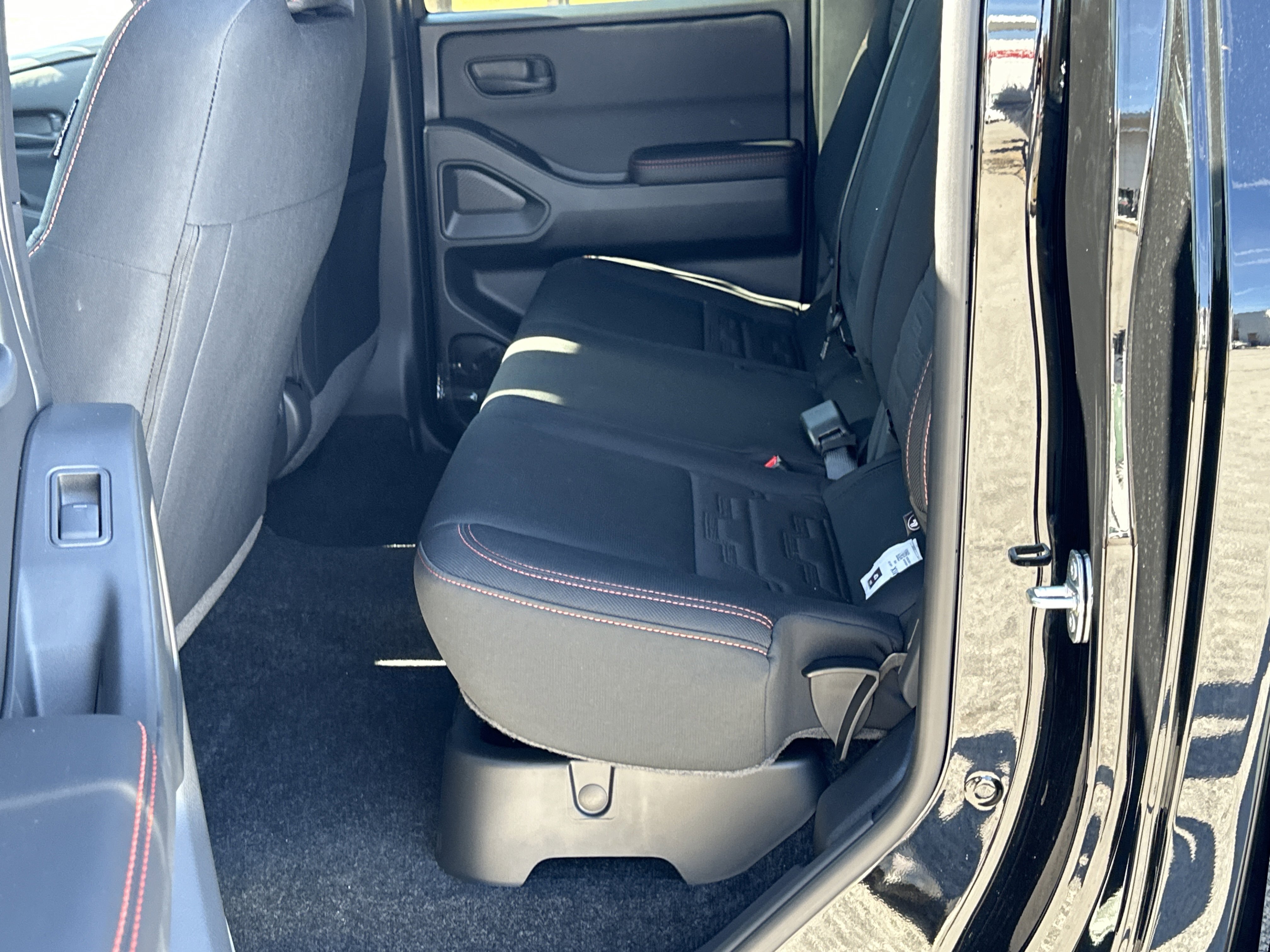 New 2026 Nissan Frontier PRO-4X w/ Pro-4x Convenience Package image 20