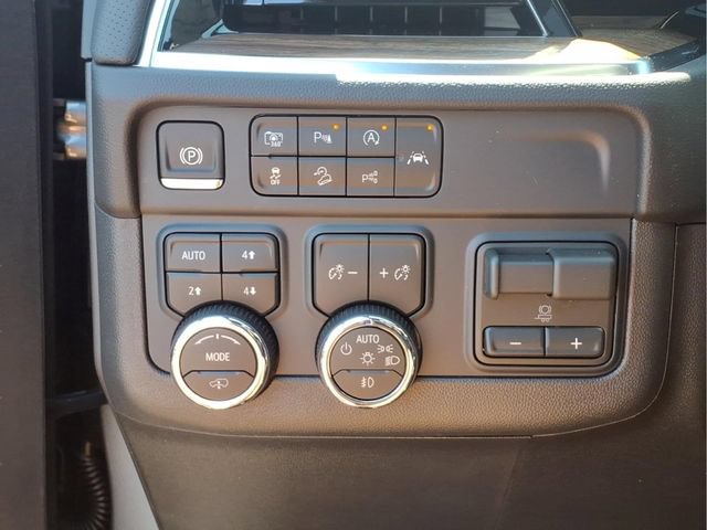 New 2026 Chevrolet Suburban High Country AWD/4WD image 12