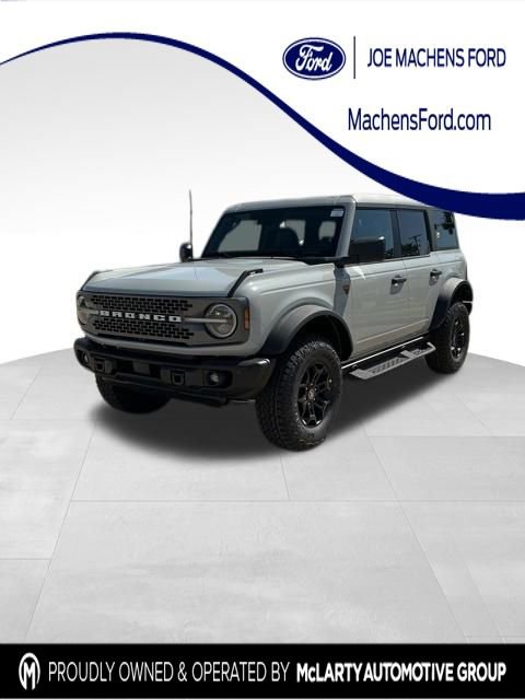 New 2026 Ford Bronco Badlands AWD/4WD image 1