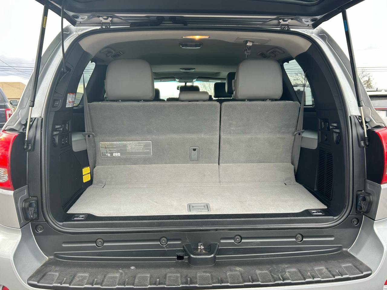 Used 2017 Toyota Sequoia Limited w/ Safety & Convenience Package AWD/4WD image 13