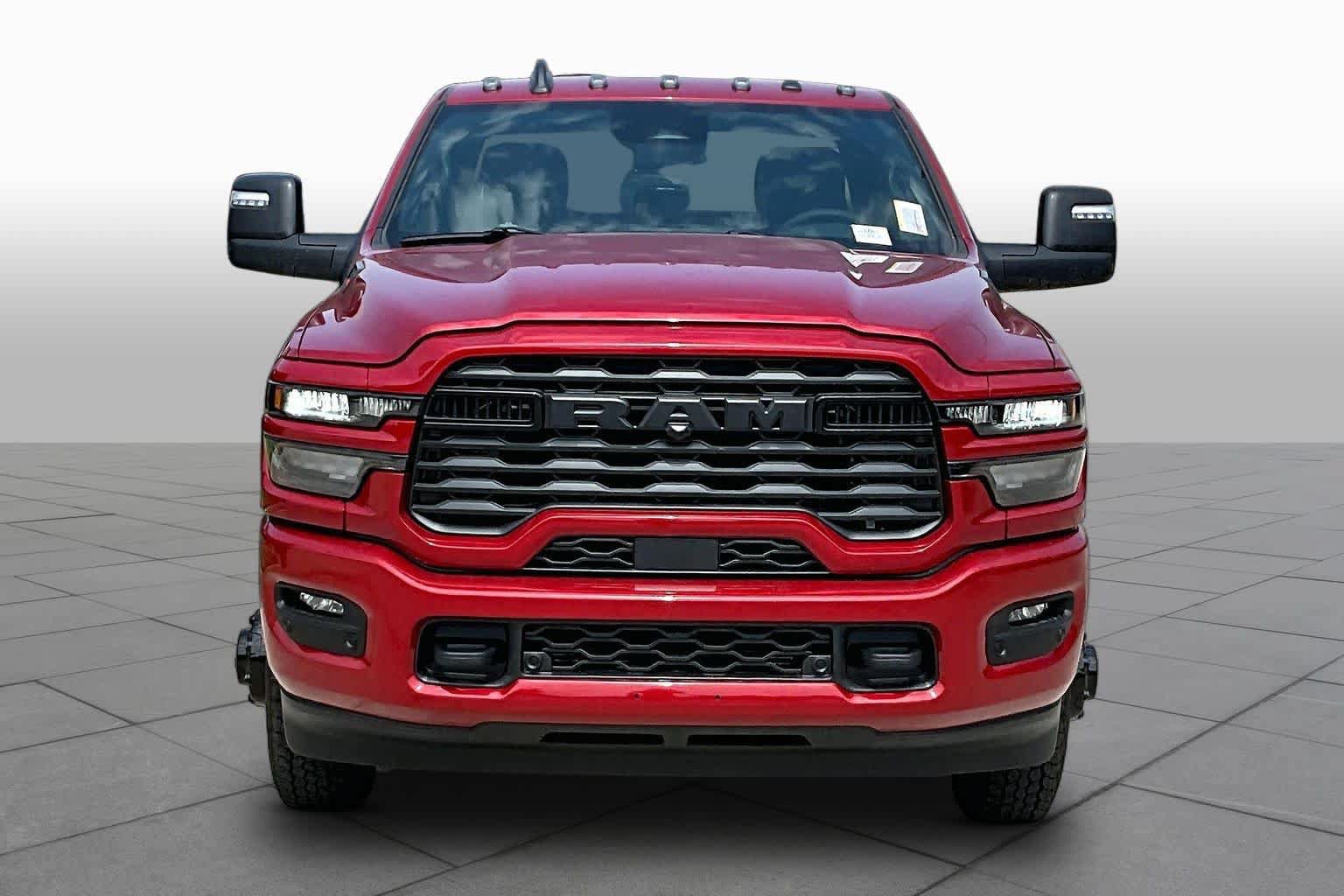 New 2026 RAM 3500 Big Horn AWD/4WD image 4