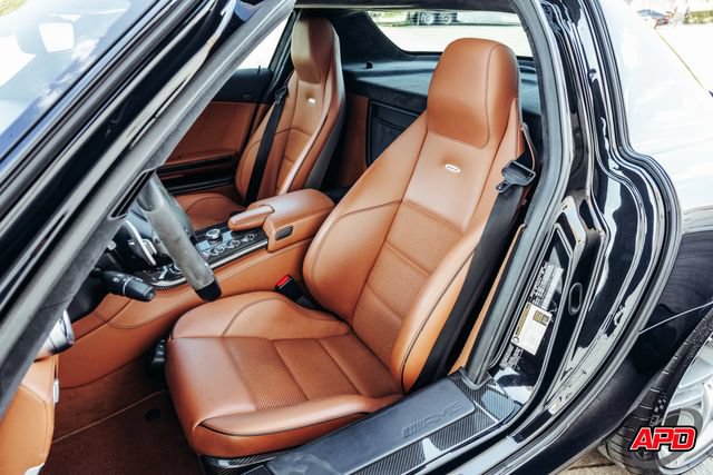 Used 2012 Mercedes-Benz SLS AMG Coupe image 5
