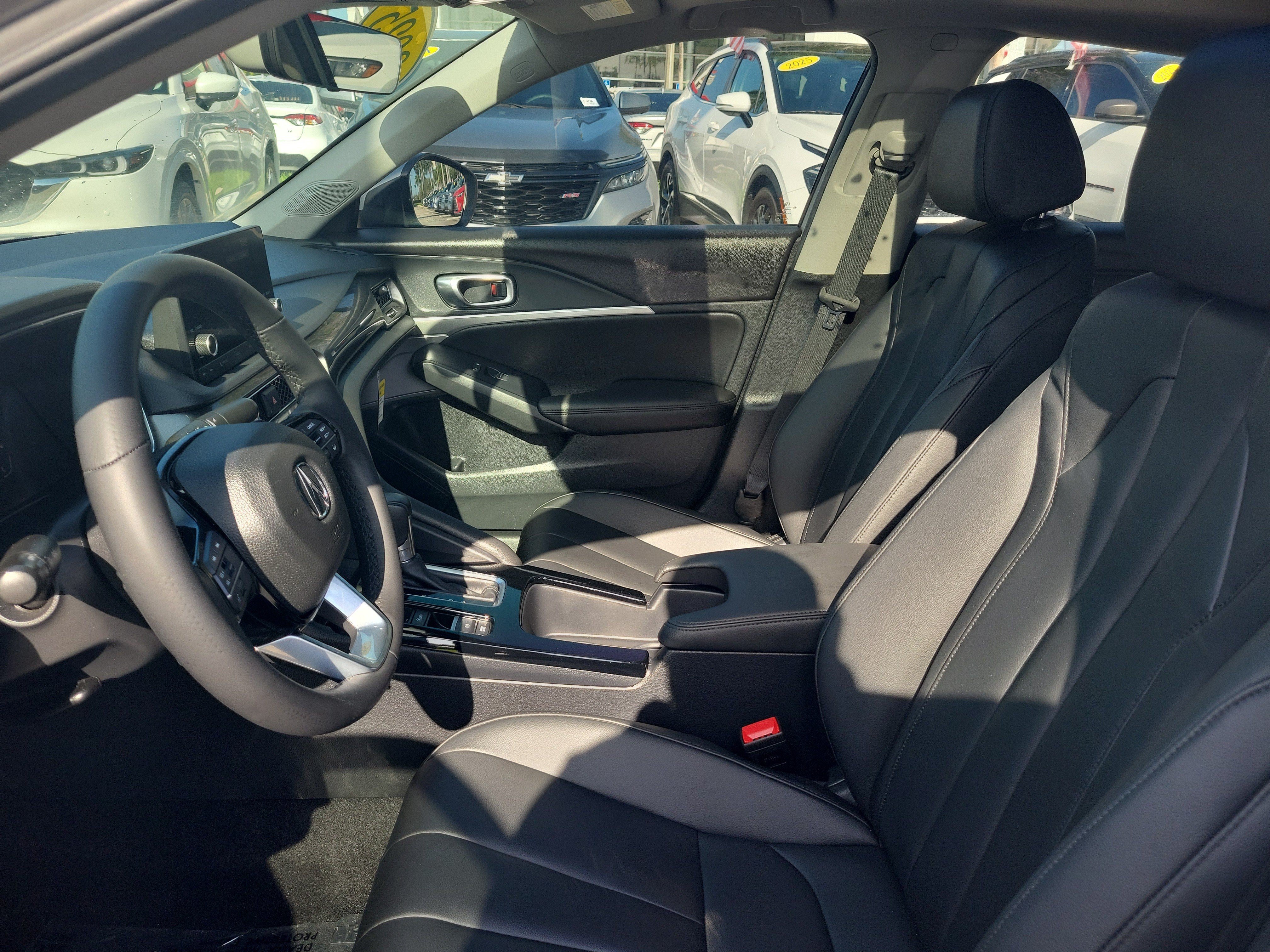 Used 2025 Acura Integra FWD image 17