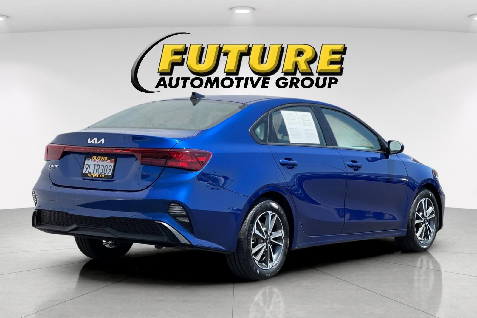 Used 2024 Kia Forte LXS FWD image 4