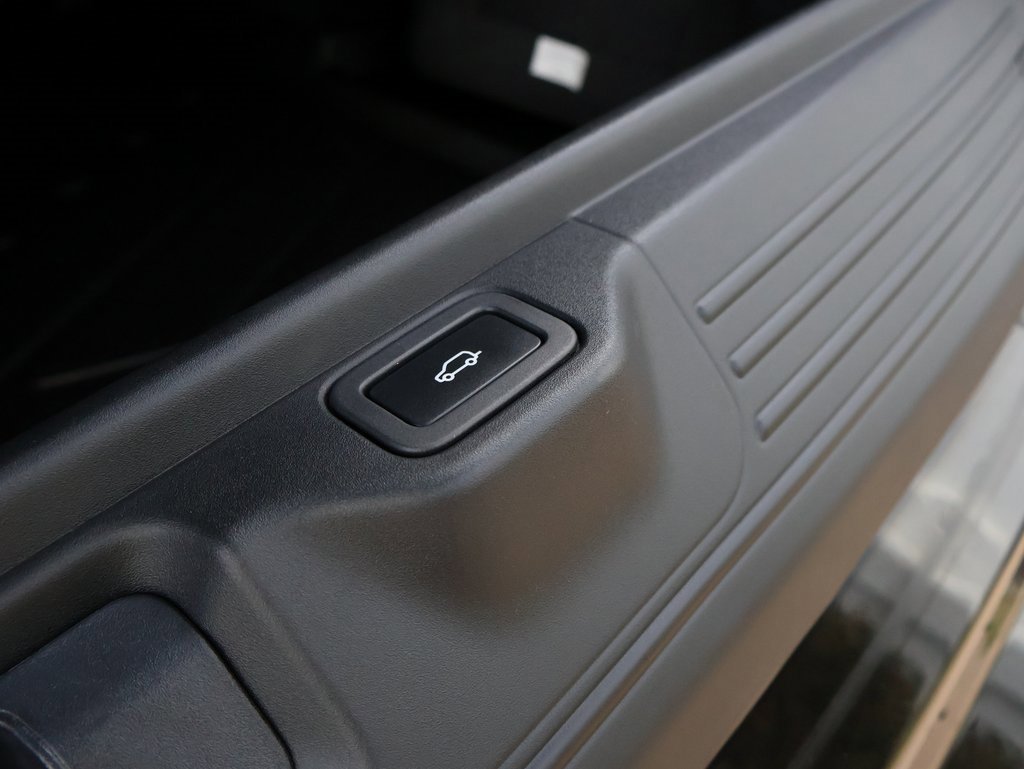 Used 2022 Land Rover Range Rover Westminster Edition image 20