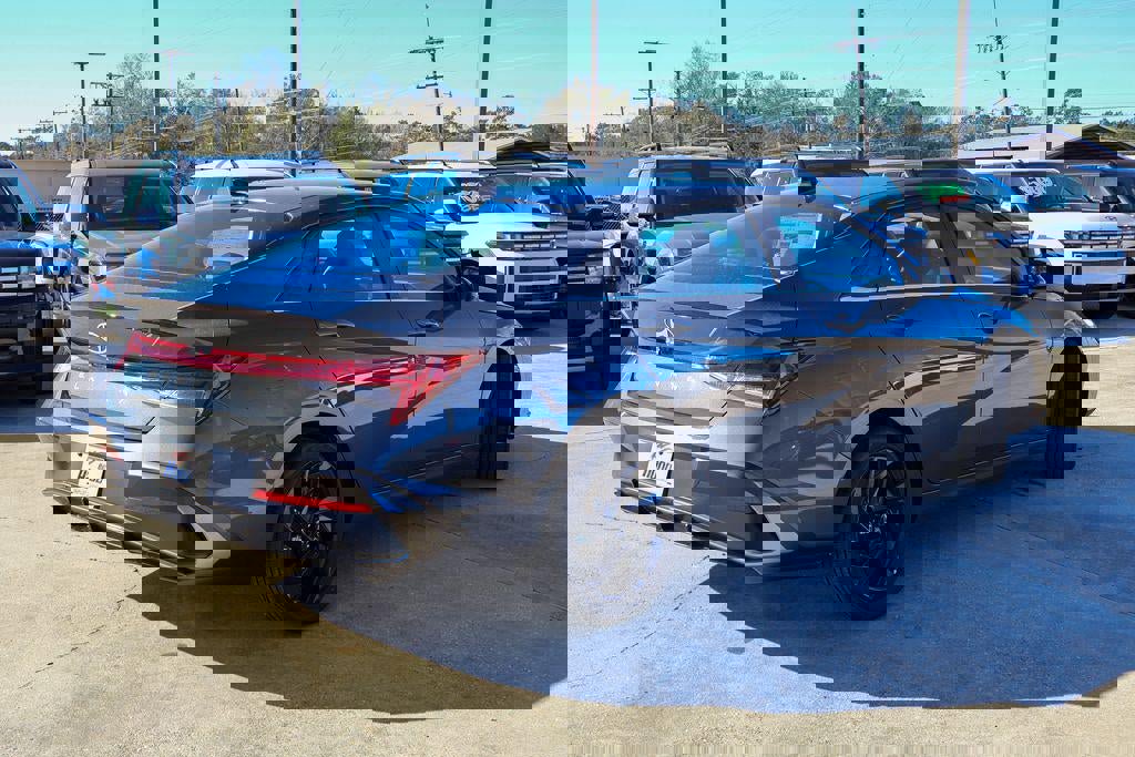 New 2026 Hyundai Elantra SEL Sport Premium image 24