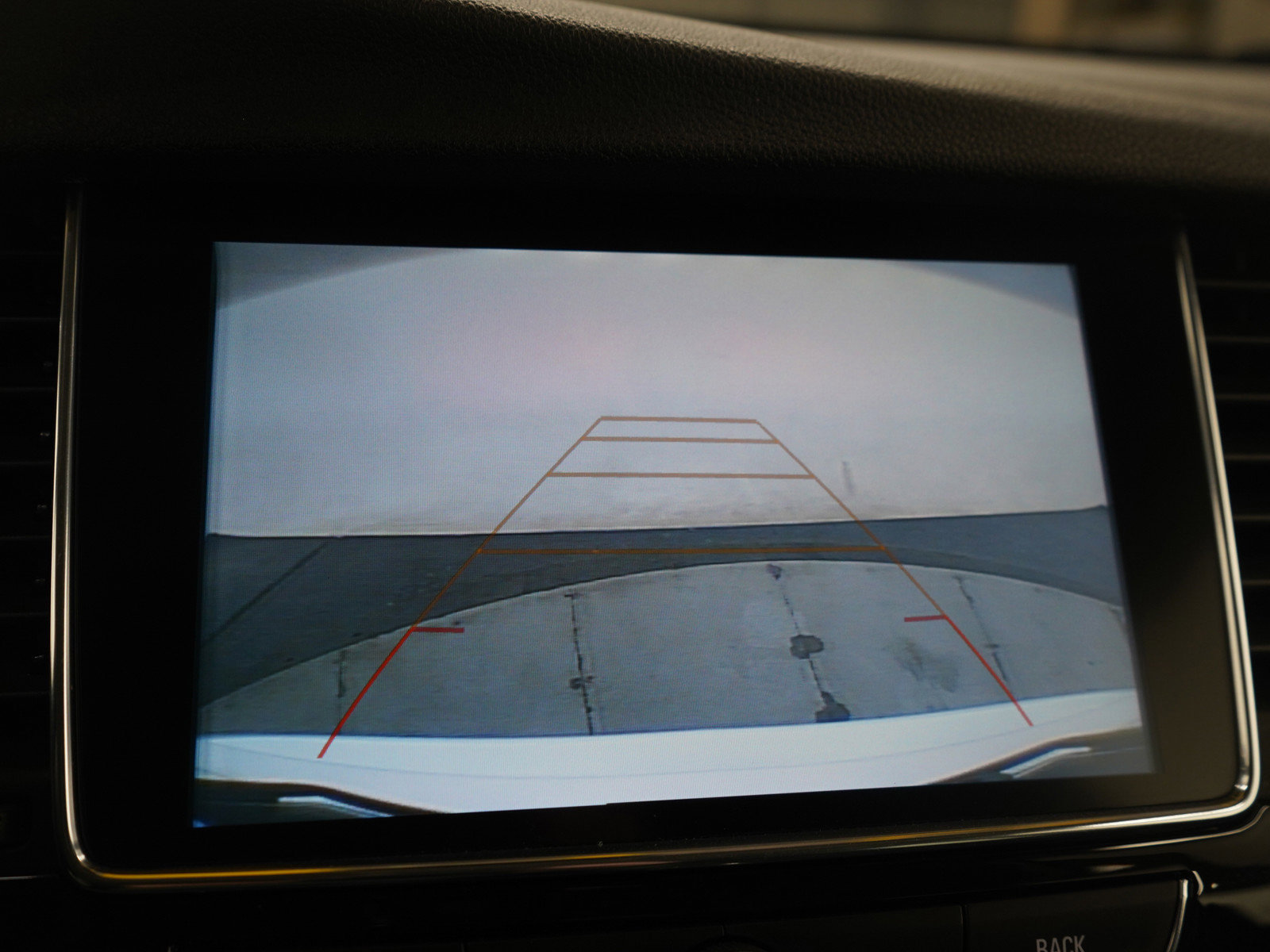 Used 2021 Buick Encore Preferred image 28