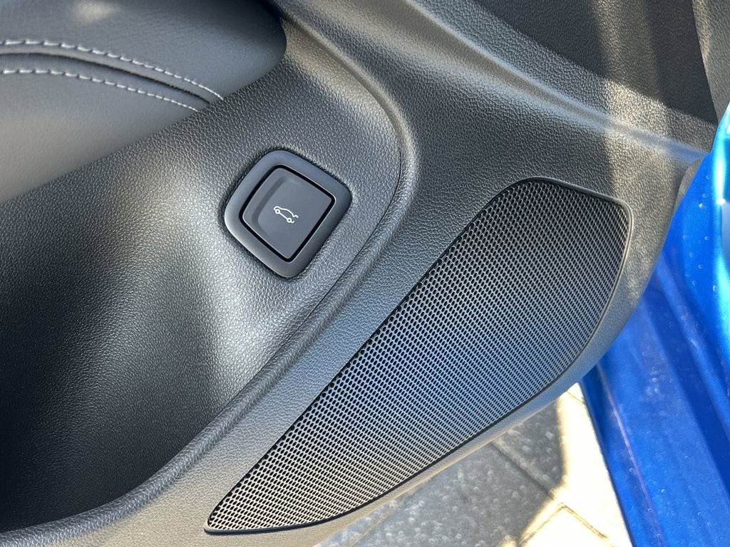 New 2026 Cadillac CT4 Premium Luxury image 17