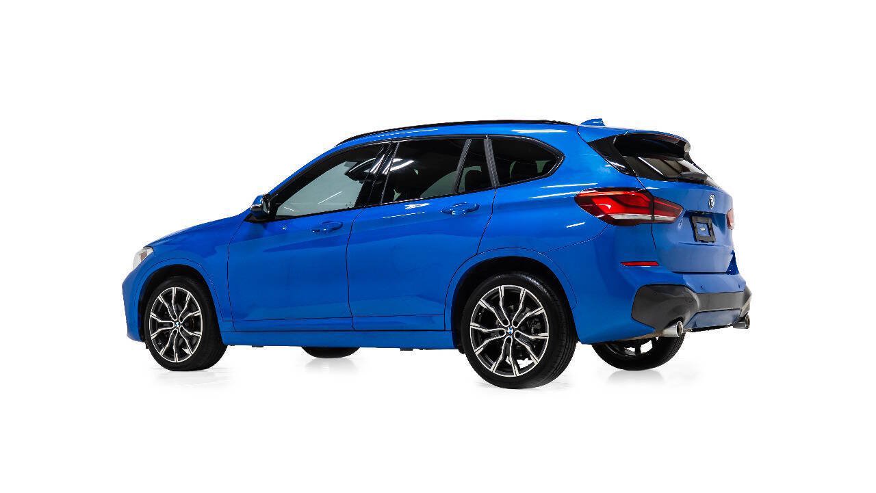 Used 2021 BMW X1 sDrive28i w/ M Sport Package FWD image 4
